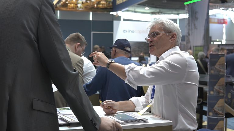 AXINO Capital stand at investor fair with active discussions